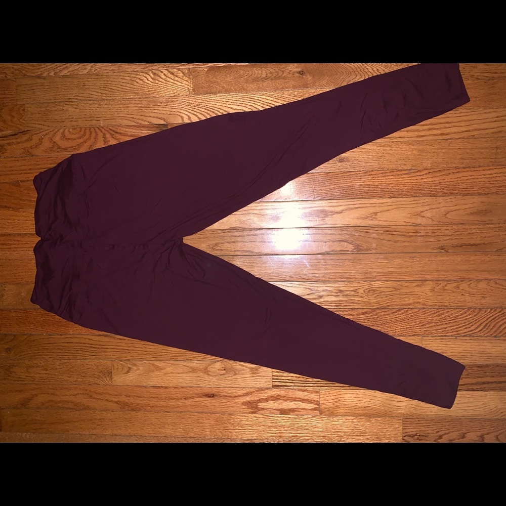 High waisted leggings